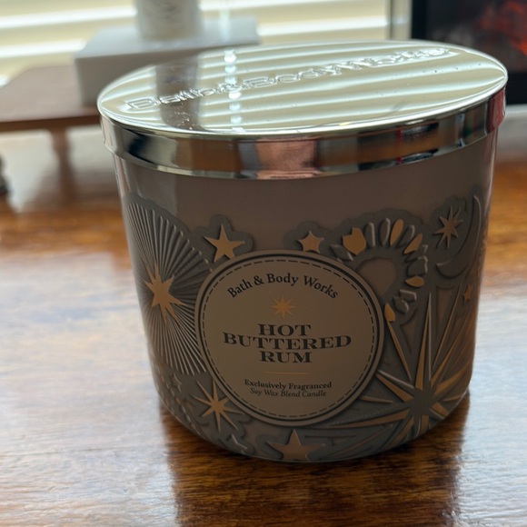 Bath & Body Works Other - Nwt 3 wick B&BW Hot Buttered Rum Candle